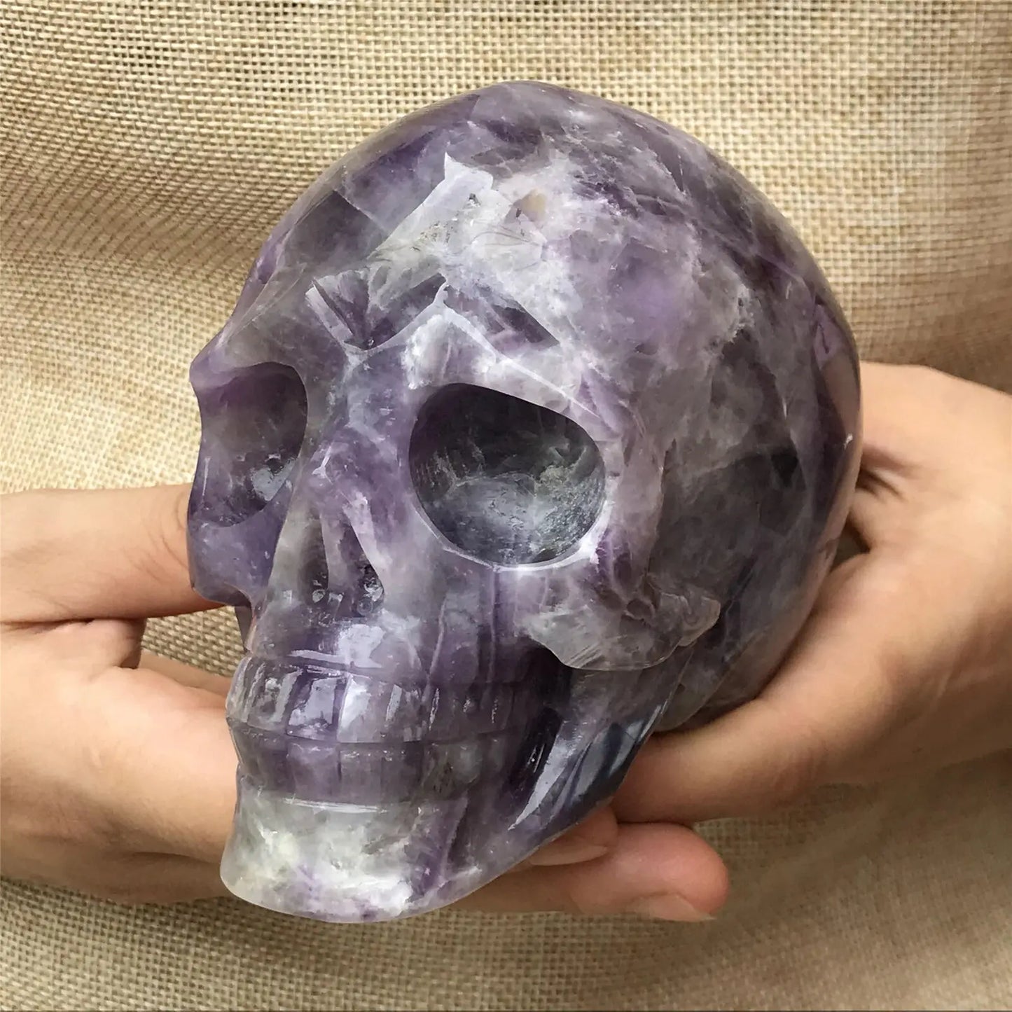 💜 Natural Dreamy Amethyst Crystal Skull