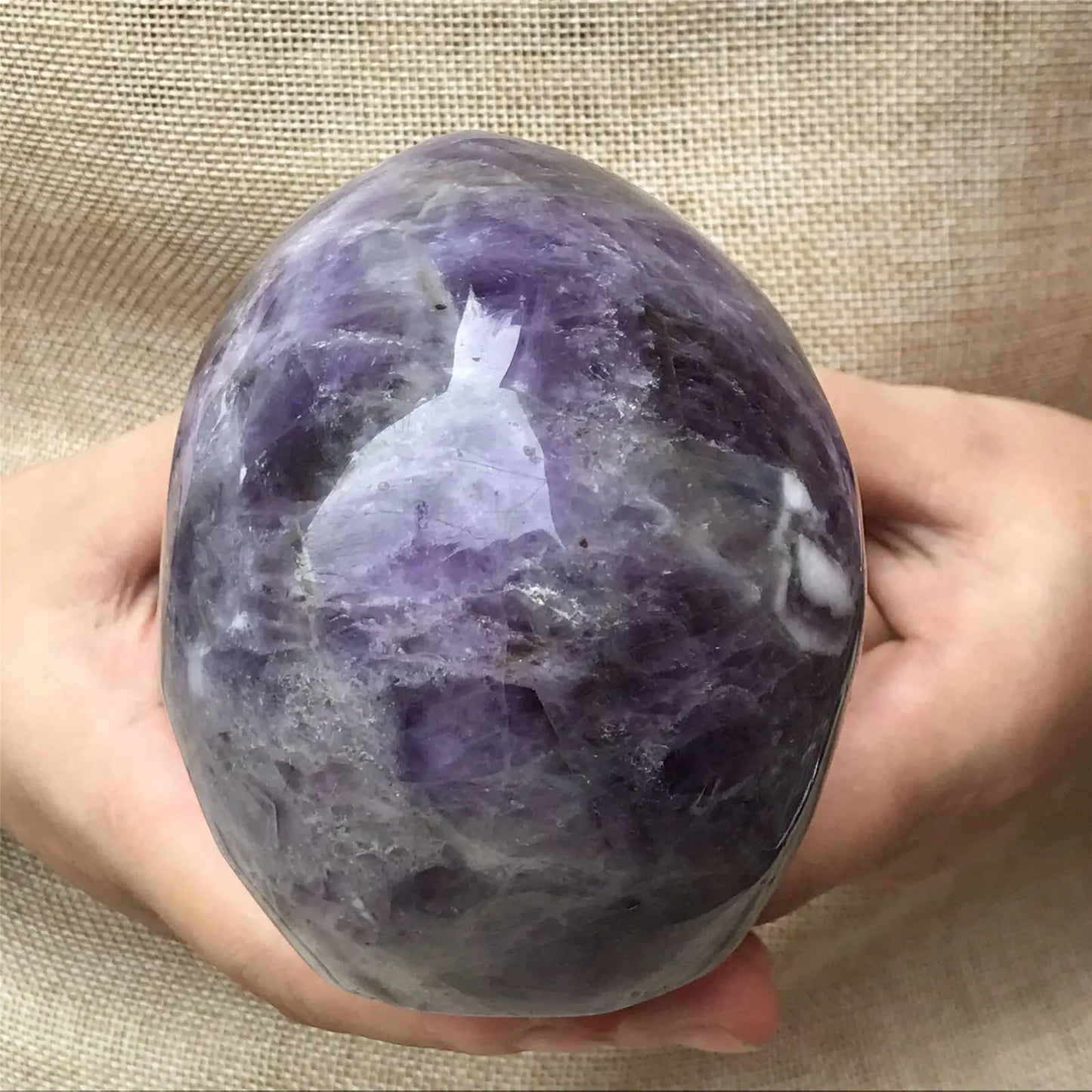 💜 Natural Dreamy Amethyst Crystal Skull