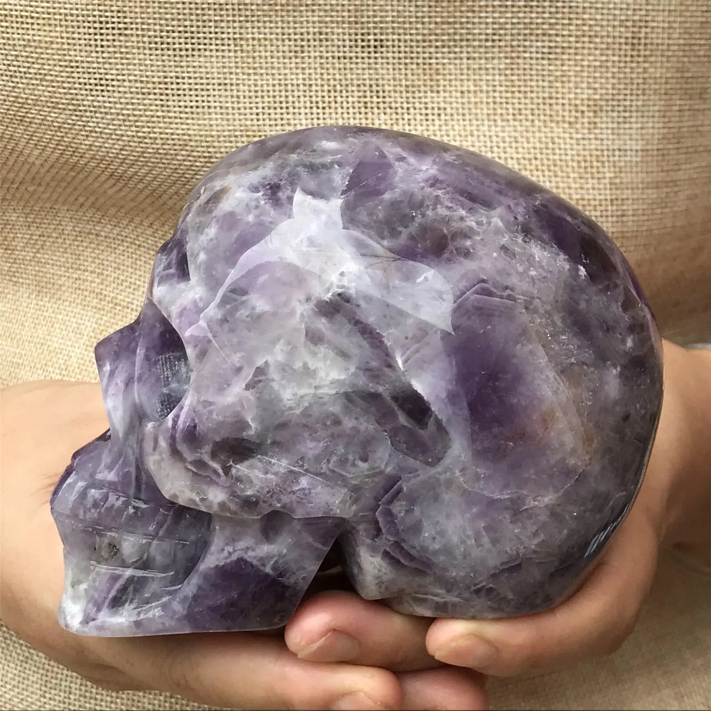 💜 Natural Dreamy Amethyst Crystal Skull