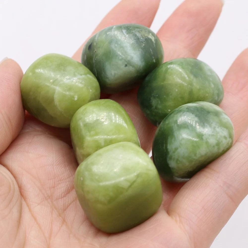🔮 Natural Australian Jade Stone – Irregular Crystal Specimen (20–30mm)