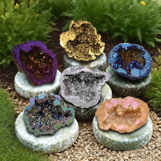 ๐ฎ Titanium Aura Crystal Cluster Box โ 9 Piece Natural Agate Geodes