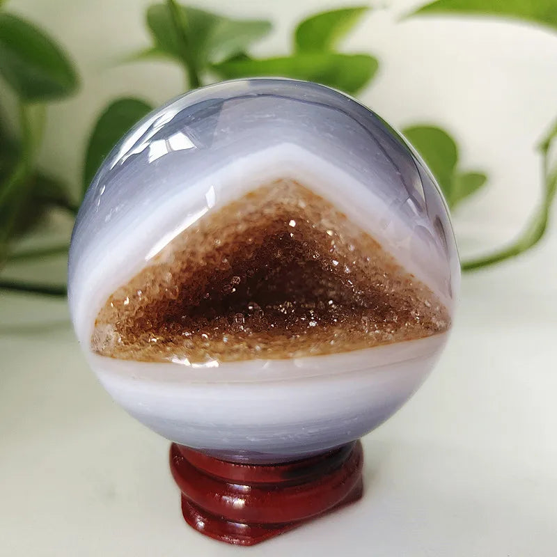 🔮 Natural Agate Druzy Crystal Ball — Geode Sphere for Feng Shui & Energy Healing