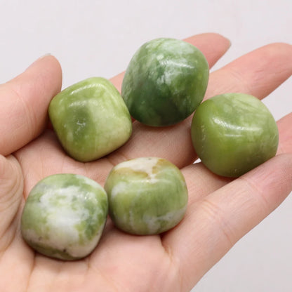 🔮 Natural Australian Jade Stone – Irregular Crystal Specimen (20–30mm)