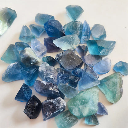🔮 Raw Fluorite Crystal Specimen – Natural Mineral for Chakra Healing & Home Decor