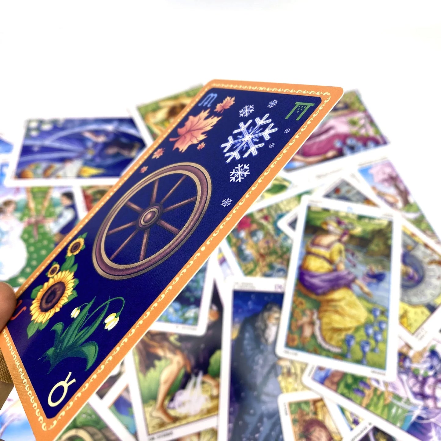 🔮 Wheel of the Year Tarot Deck – 78 Cards (12×7cm) with Paper Guidebook